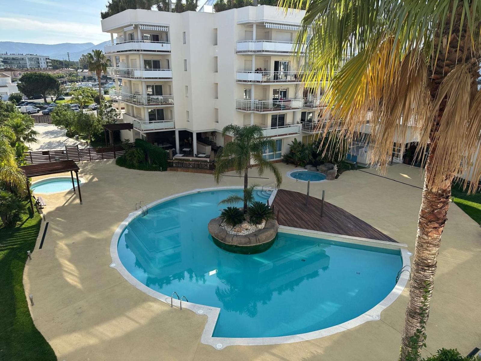 Appartement Bonito Piso En Roses Con Piscina Y Parking Av-66 Extérieur photo